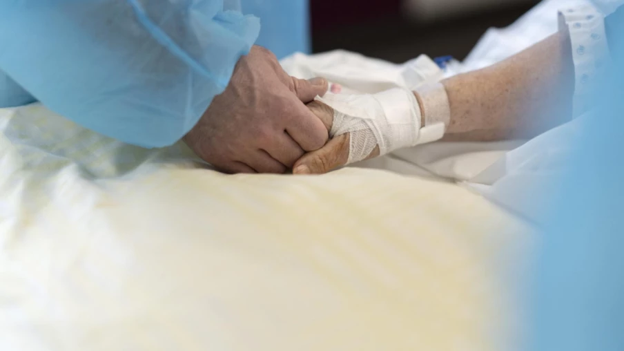 Trois hôpitaux romands lancent un modèle de suivi de l'expérience patient