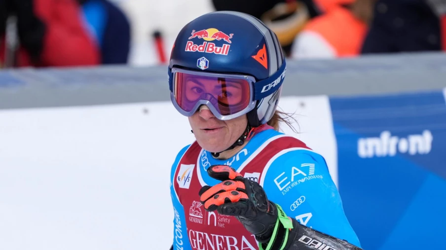 Super-G de Val d'Isère : Goggia se venge, suissesses en difficulté