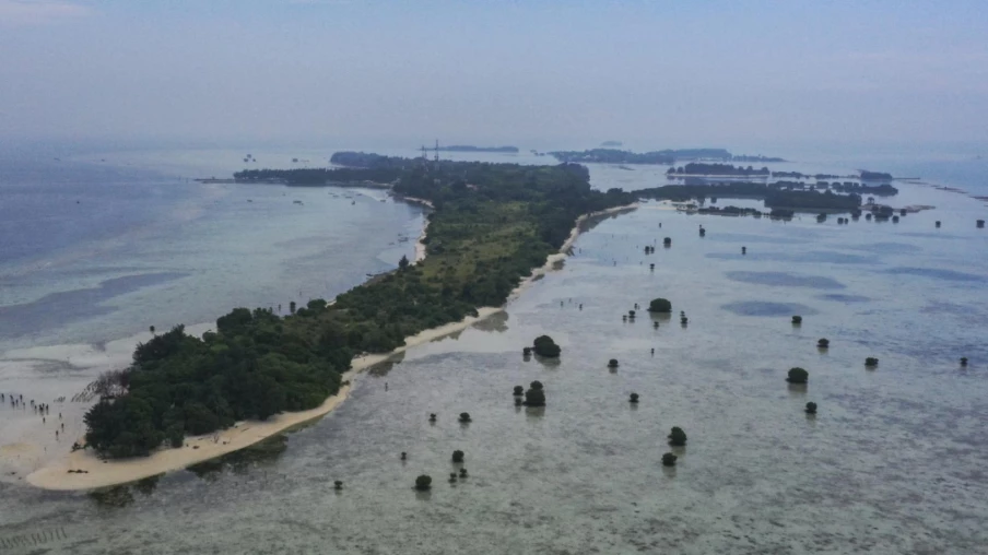 Le tribunal de Zoug accepte une plainte climatique contre Holcim