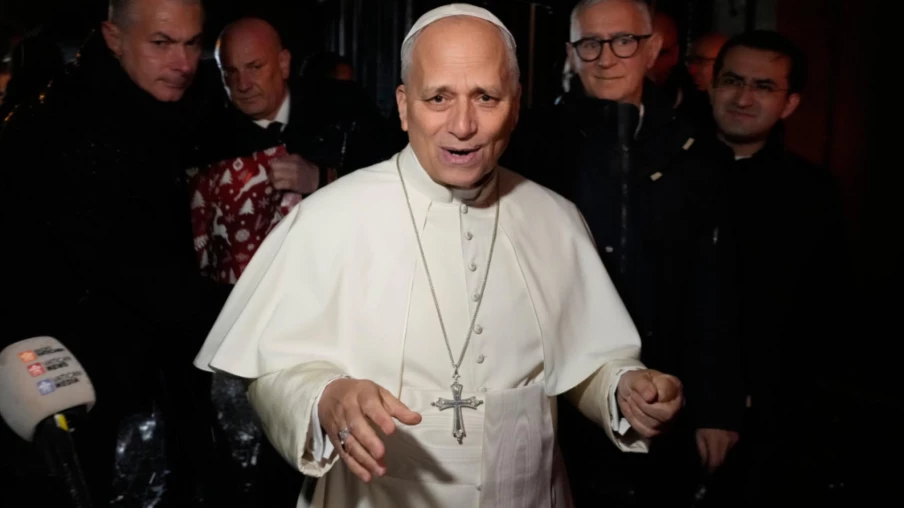 Le pape demande une trêve d'un jour pour Noël dans le monde