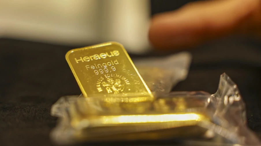 L'or dépasse 4500 dollars l'once pour la première fois