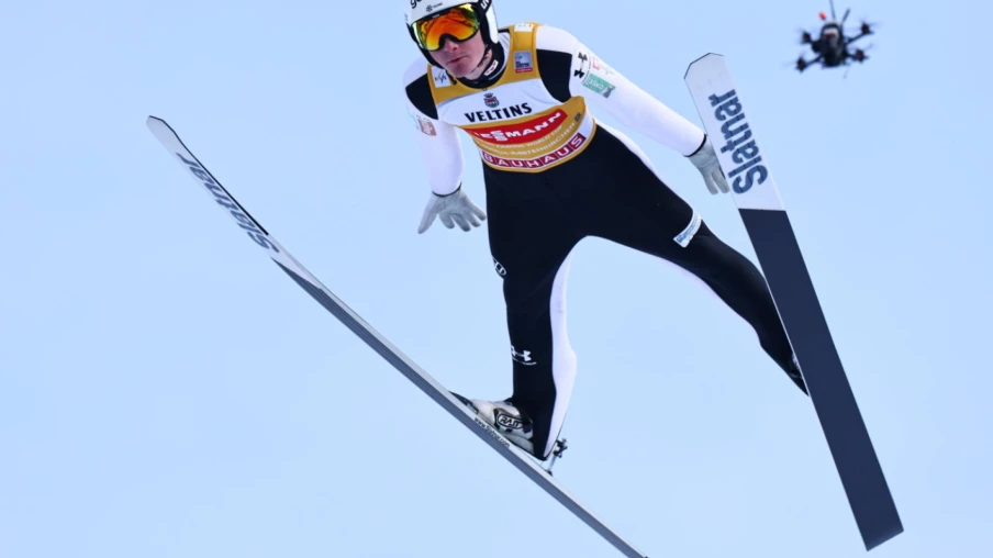 Saut à ski: Domen Prevc gagne à Garmisch, Deschwanden 10e