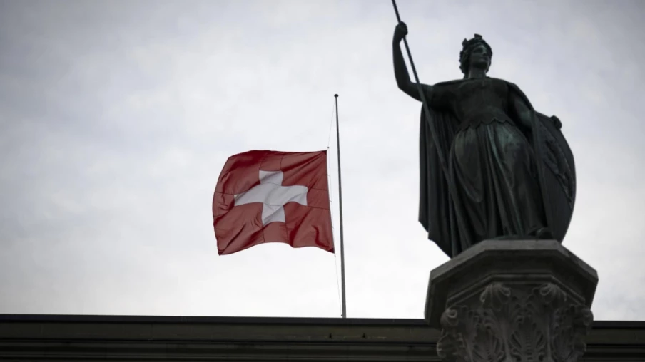 Crans-Montana : drapeaux en berne au Palais fédéral après l'incendie
