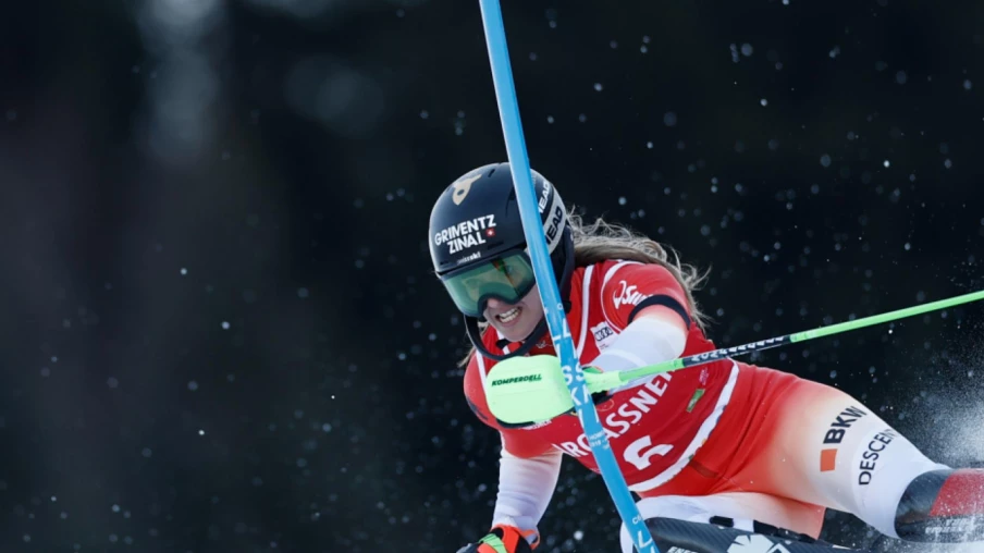 Coupe du monde slalom Kranjska Gora: Camille Rast en tête, Holdener 3e