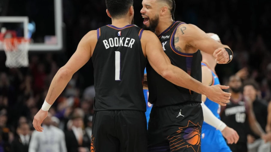 Suns : Phoenix bat Oklahoma City 108-105, Devin Booker au buzzer