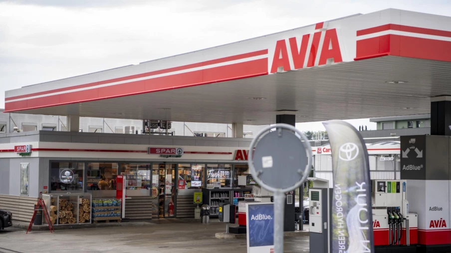 Le commerce de détail suisse poursuit son essor en novembre 2025