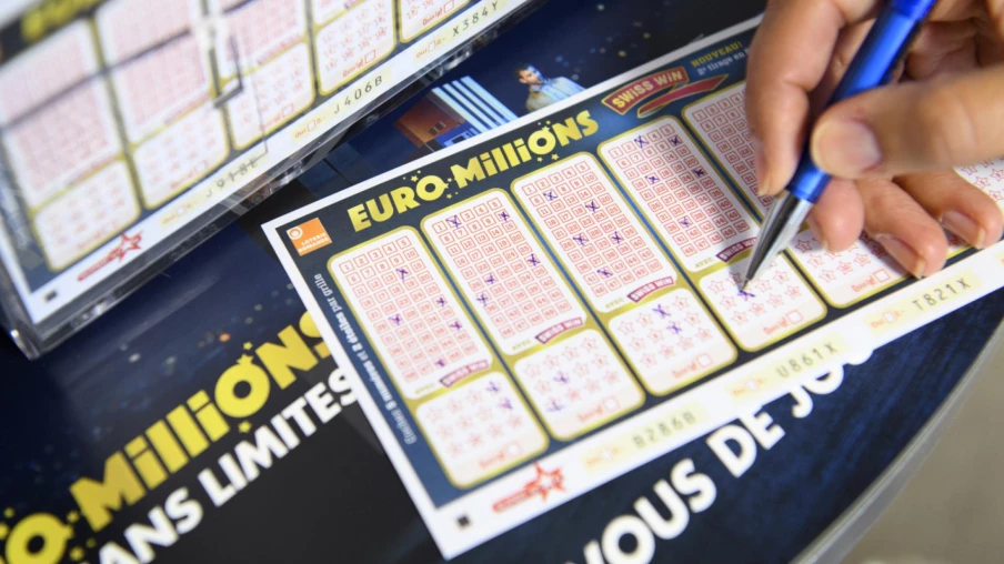 Aucun gagnant à l'Euro Millions — numéros 5,14,17,18,31 étoiles 10/12