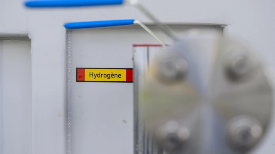 Fribourg sélectionne H2TICE : rétrofit hydrogène pour camions (NPR)