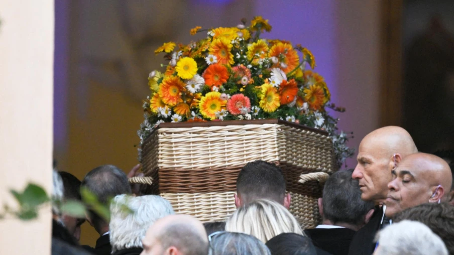 Funérailles à Saint-Tropez : adieu sobre et musical à Brigitte Bardot