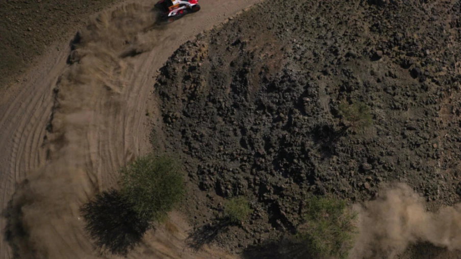 Dakar 2026 : Henk Lategan gagne la 4e étape et prend la tête