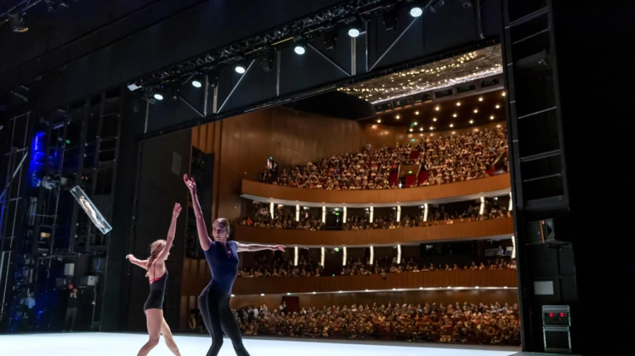 Grand Théâtre de Genève fermé: opéras et ballets s'installent au BFM