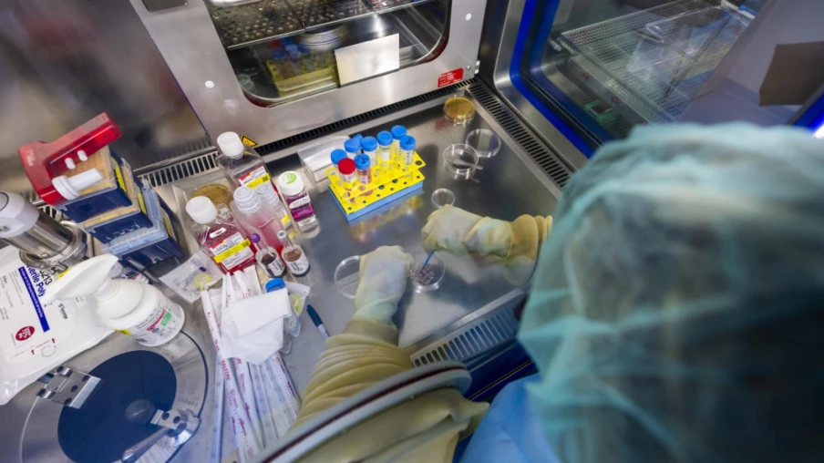 Centre de production cellulaire du CHUV à Epalinges sous forte demande