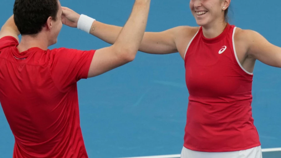 Bencic et Jakub Paul envoient la Suisse en finale de la United Cup