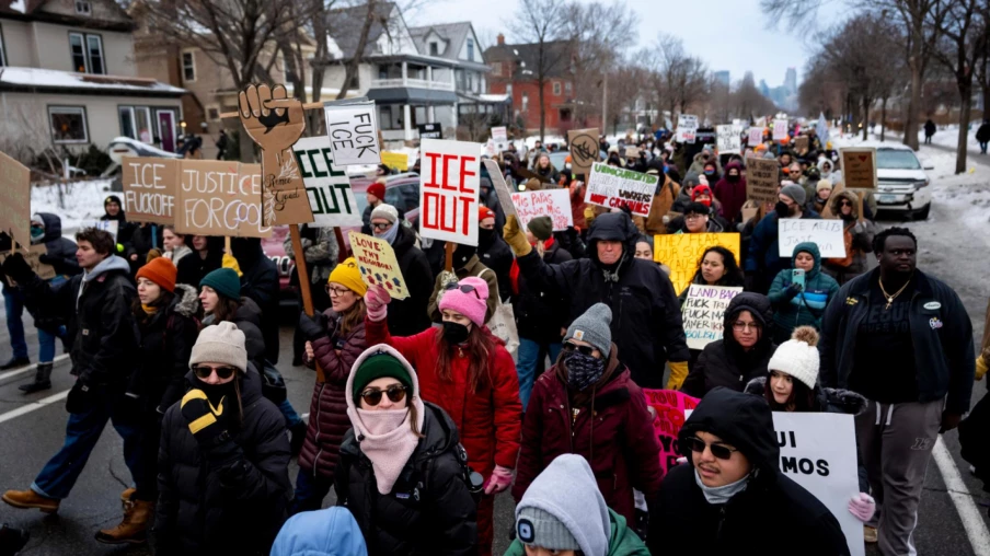 Renee Nicole Good tuée par l'ICE: manifestations aux États-Unis