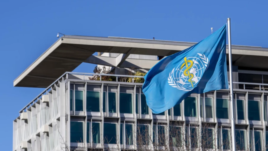 Retrait des États-Unis de l'OMS: conditions et arriérés incertains