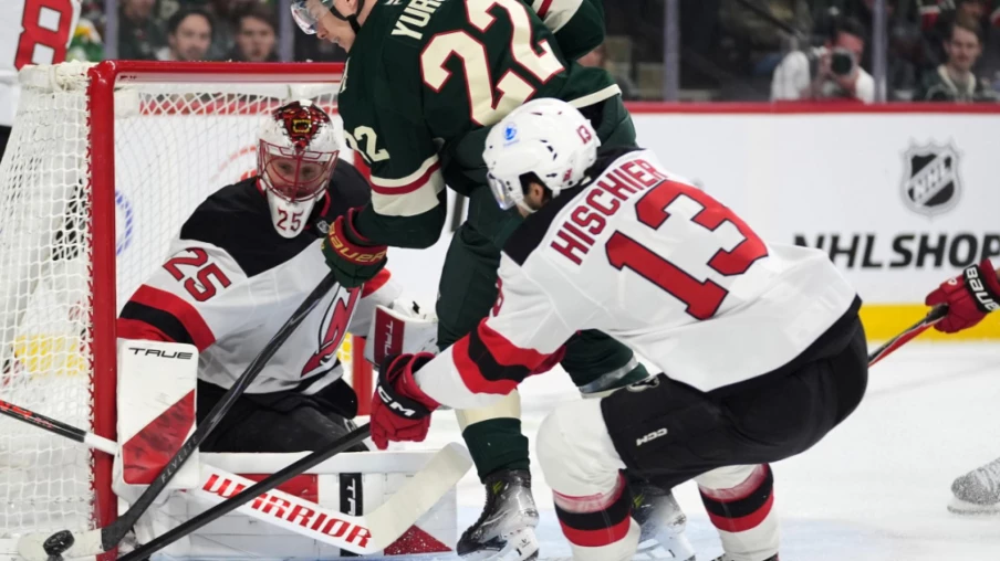 NHL – Nico Hischier offre la victoire en prolongation aux Devils