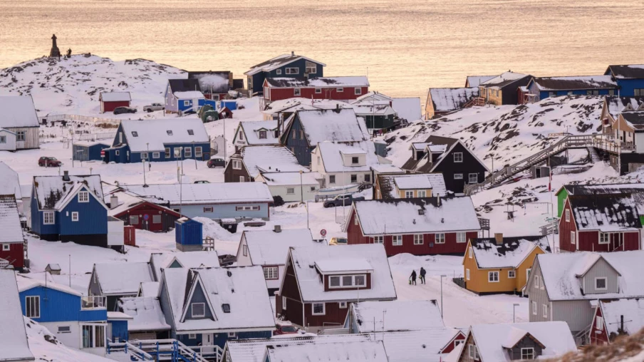 Manifestation à Nuuk contre l'achat du Groenland par Trump