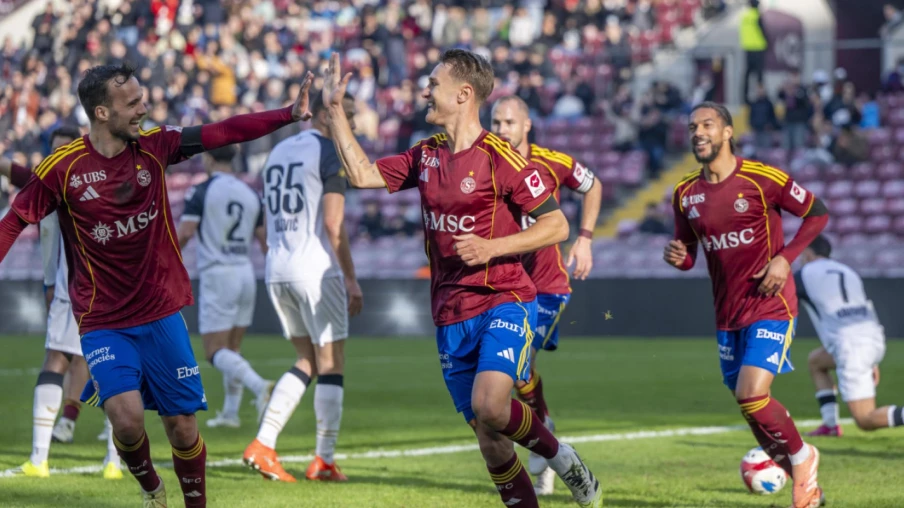 Servette 1-1 FC Zurich (Super League) : Burch marque, Zurich tient