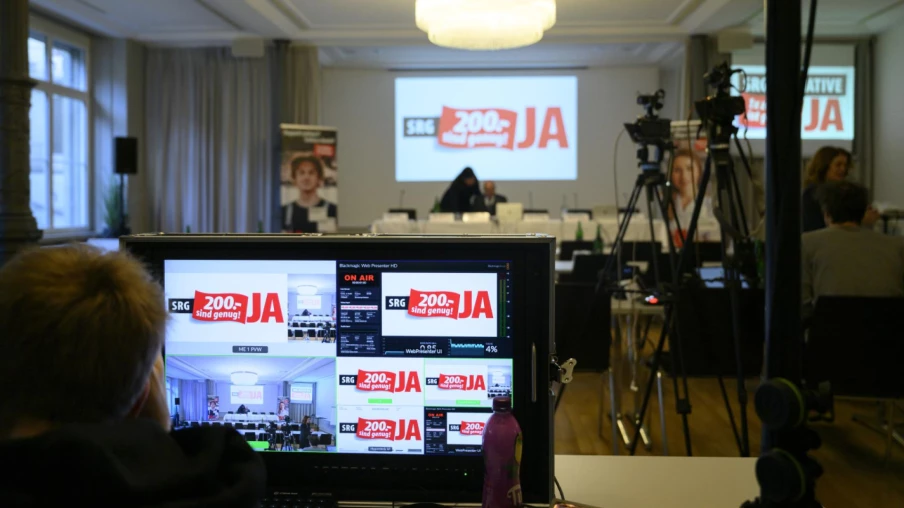 Sondage: légère majorité pour réduire la redevance SSR à 200 francs