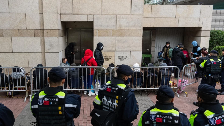 Le procès de trois militants de Tiananmen s'ouvre à Hong Kong