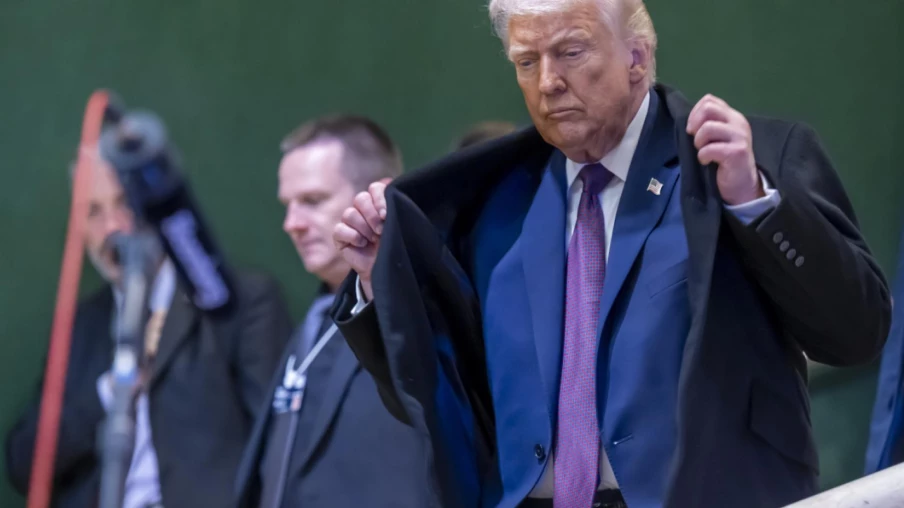 Donald Trump quitte le WEF à Davos et reprend son avion à Zurich