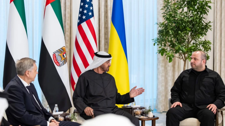 À Abou Dhabi, Russie, Ukraine et États-Unis négocient sur le Donbass