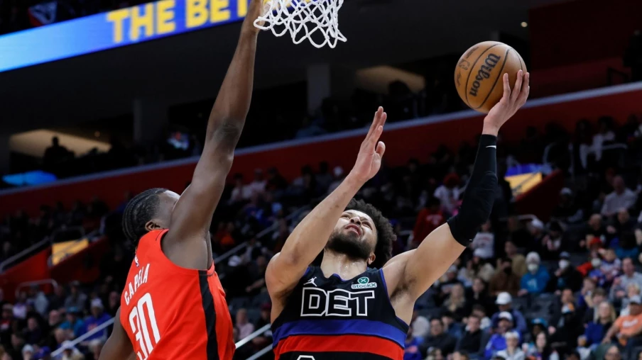 Rockets battent Detroit, leader de la Conférence Est — Durant 32 pts