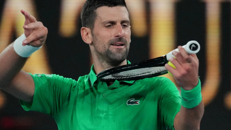 Djokovic qualifié en trois sets pour les 8es de l'Open d'Australie