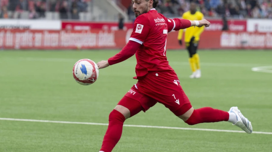 Thoune, solide leader de la Super League après le derby 4-1