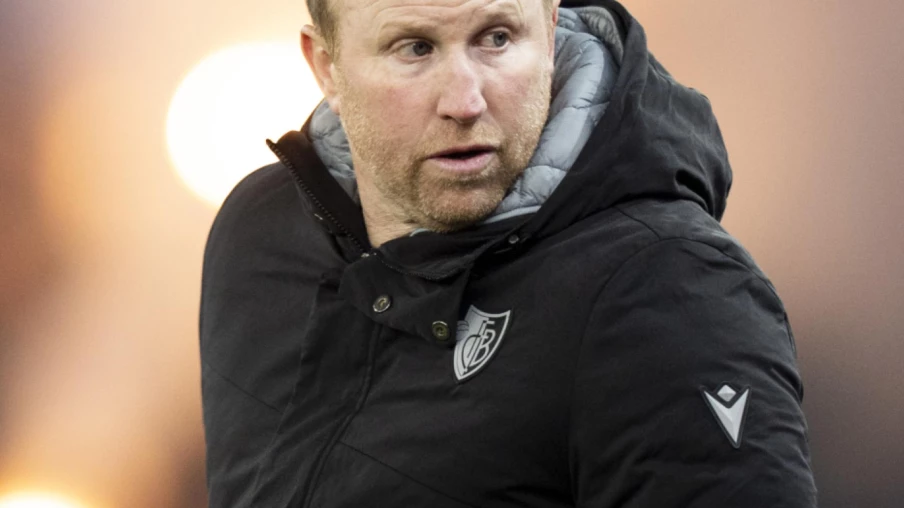 FC Bâle limoge Magnin, Stephan Lichtsteiner nommé entraîneur
