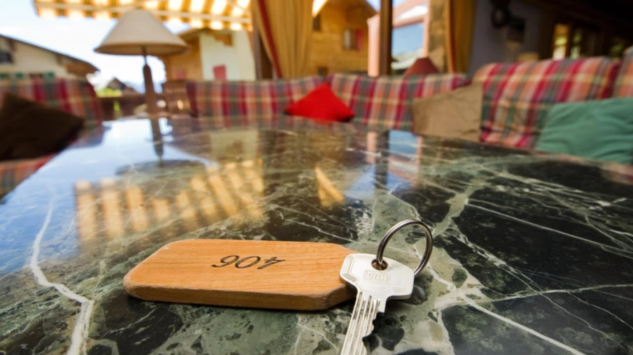 Nuitées hôtelières en Suisse: hausse de 5,9% en décembre selon l'OFS