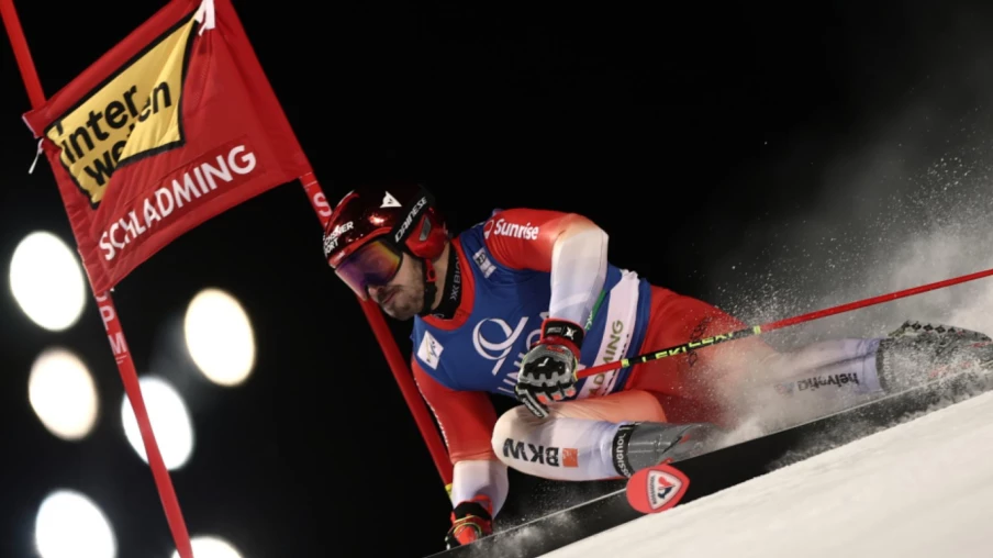 Loïc Meillard vise la victoire en 2e manche du géant de Schladming