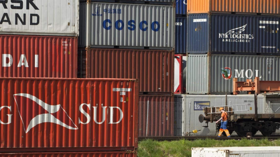 Commerce extérieur suisse 2025 : exportations en hausse, Asie en repli