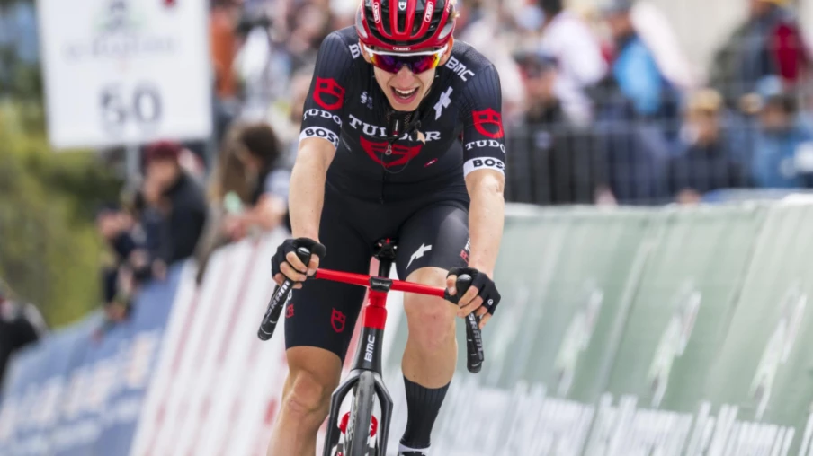 Yannis Voisard remporte la 3e étape et prend le général à l'AlUla Tour