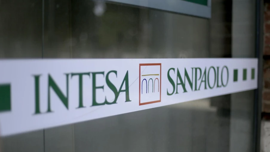 Intesa Sanpaolo : bénéfice net 2025 au-dessus des attentes, dividendes