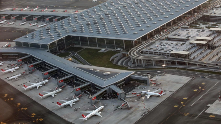 Heathrow reste premier aéroport européen en 2025, Istanbul en embuscade