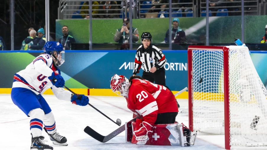 Hockey olympique : la Suisse s'incline 5-0 face aux États-Unis