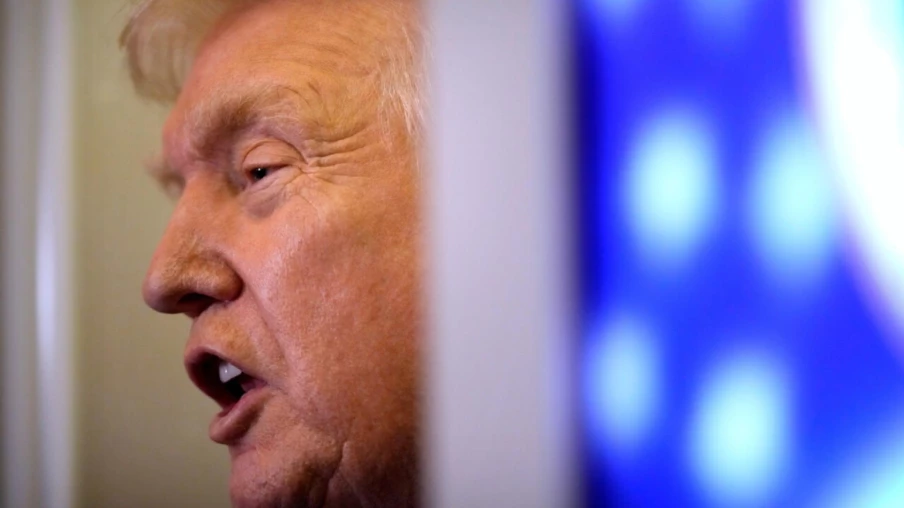 Donald Trump vise la Suisse: droits de douane et déficit