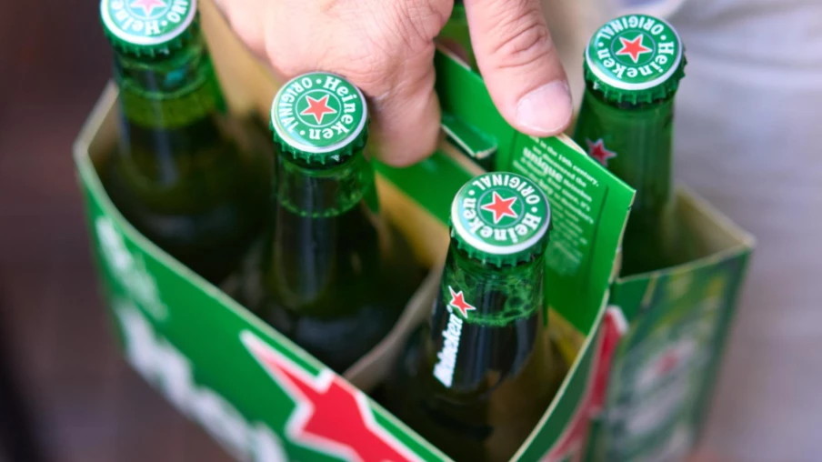 Le brasseur Heineken va supprimer 5 000 à 6 000 emplois sur deux ans