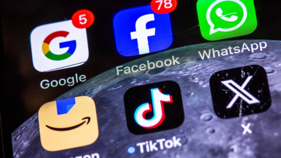 Projet de loi sur les grandes plateformes: critiques et enjeux suisses