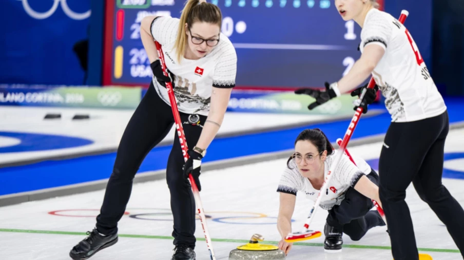 Curling : la Suisse rebondit et bat la Grande-Bretagne 10-6