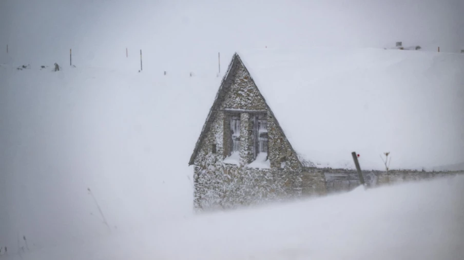 Grisons: la neige coupe l'électricité à 1 334 foyers
