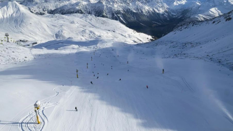 Avalanche à Davos: amateur de hors-piste indemne après s'être dégagé