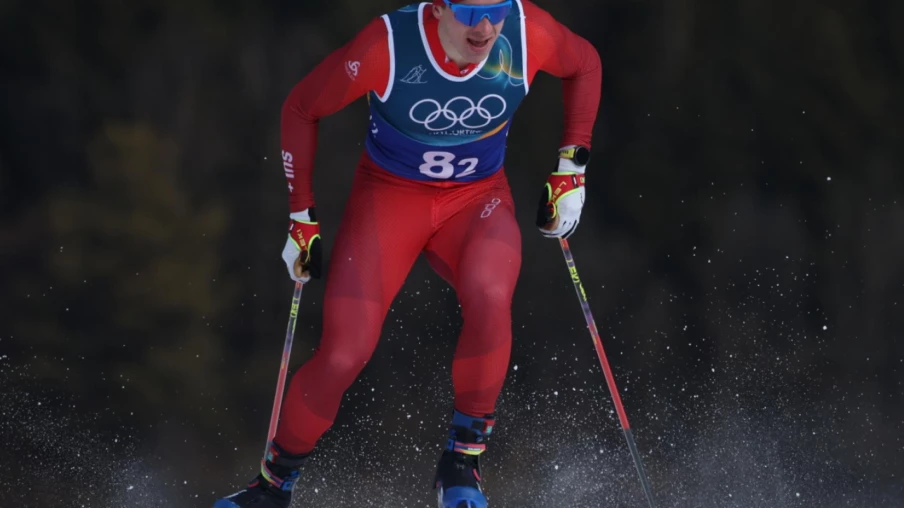 JO 2026: sprint par équipes — Riebli et Grond 4es, Klaebo gagne