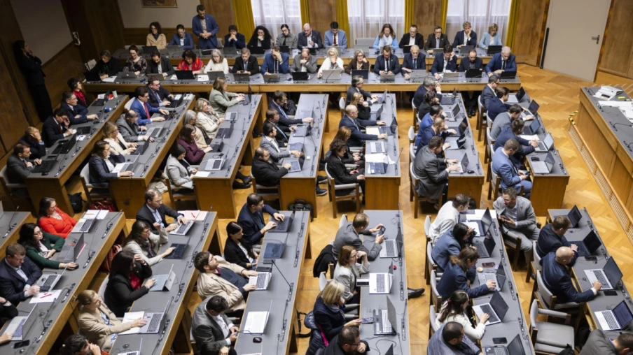 Neo (Haut-Valais) quitte le Centre Suisse et choisit l'indépendance