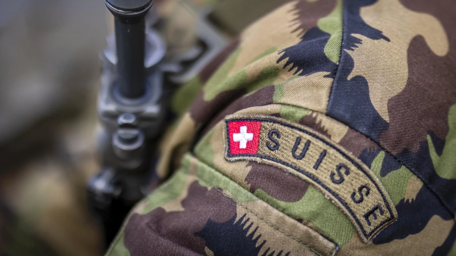 Militaires suisses dénoncent l'immobilisme en politique de sécurité