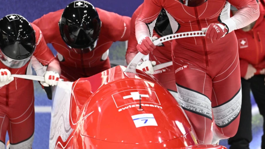 Bob à quatre aux JO : Vogt 4e, Follador 6e après deux manches