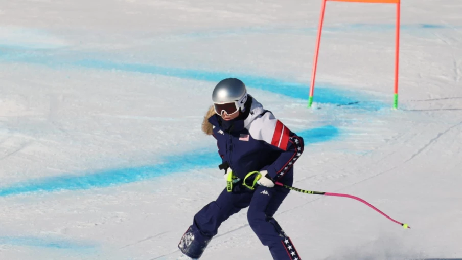 Lindsey Vonn remercie le chirurgien qui a sauvé sa jambe à Cortina