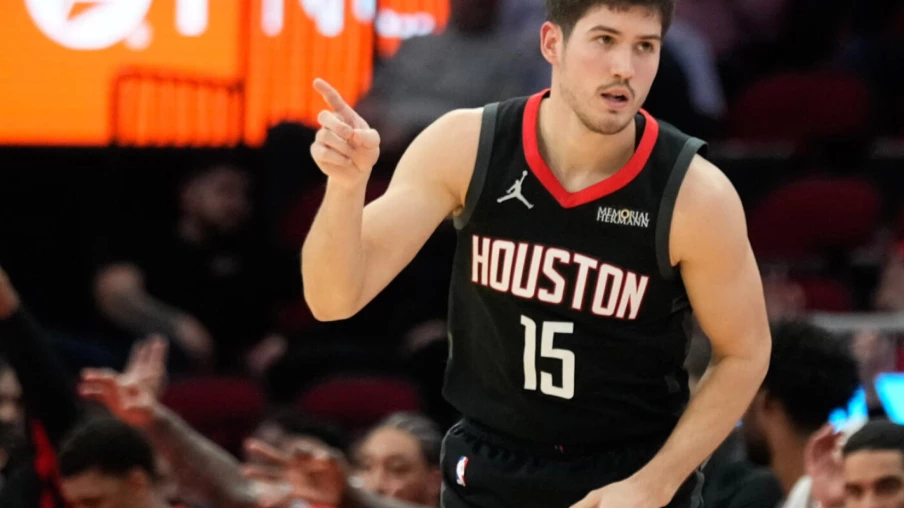 Rockets (Houston) écrasent les Kings 128-97 — Sengun triple-double