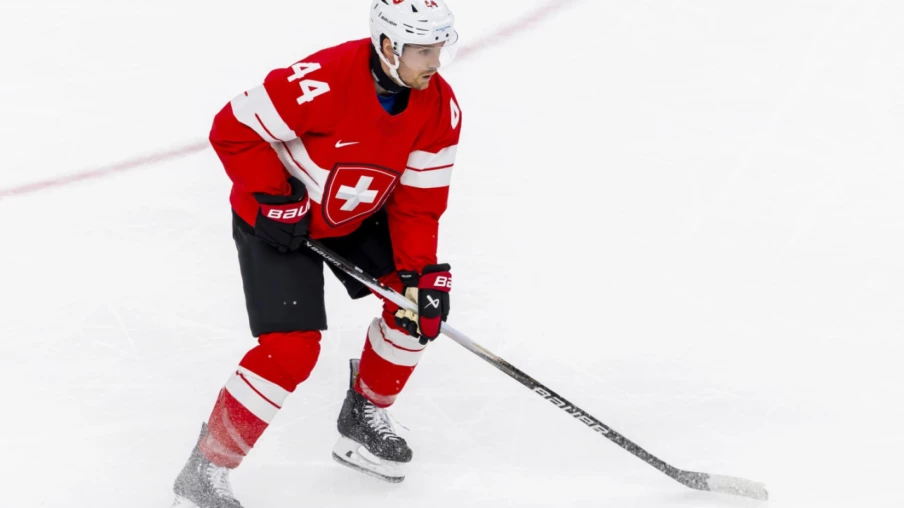 NHL: Pius Suter, but et 2 passes décisives, mène les Blues 5-1